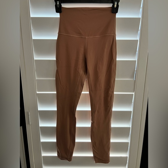 Lululemon align high rise 25” - Picture 4 of 4